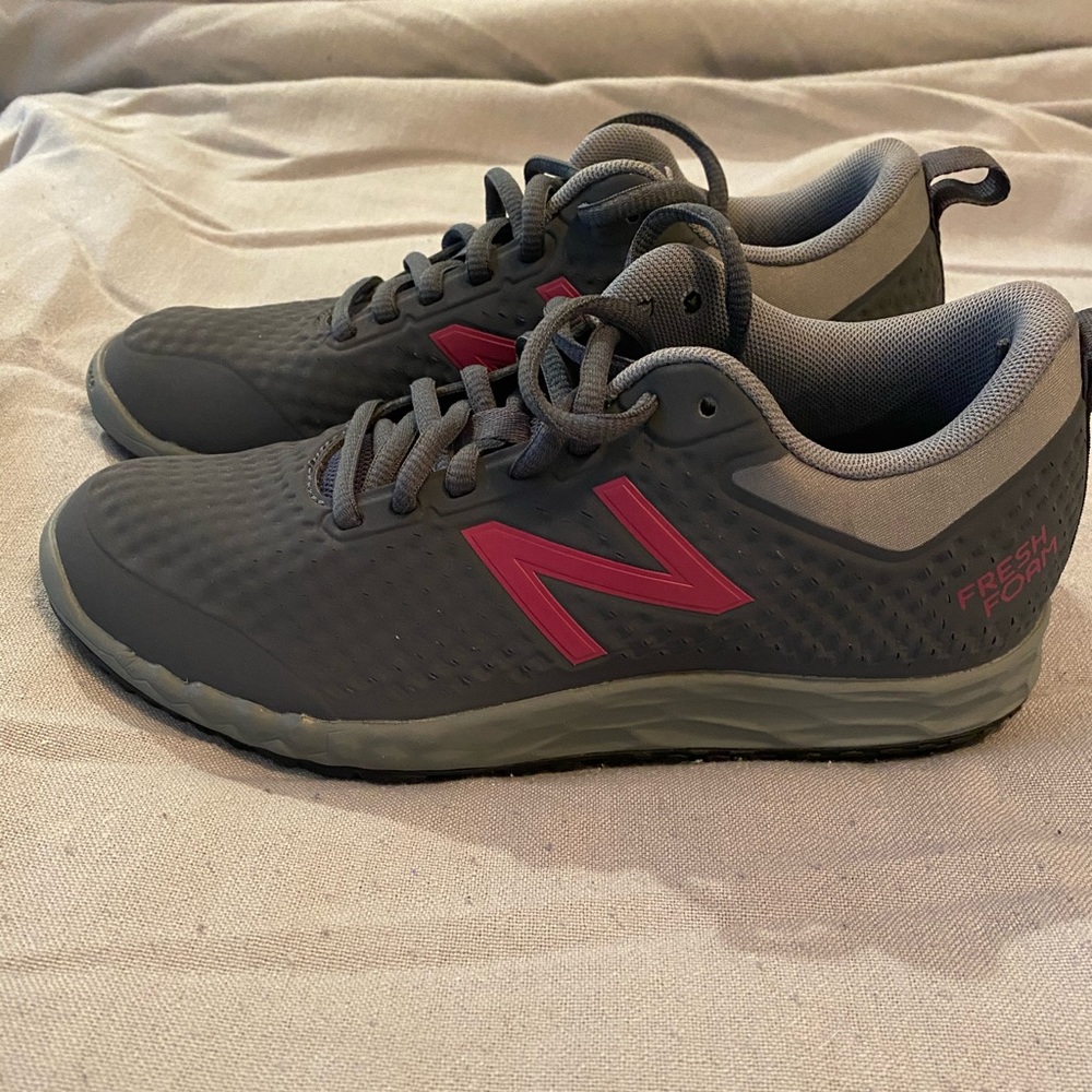 NWOT! New balance slip resistant fresh foam shoes